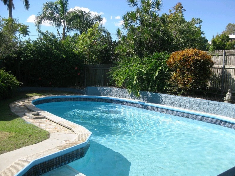 4 Kunyam Street, Kippa-ring QLD 4021