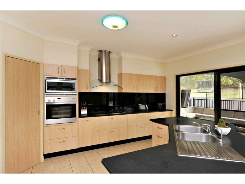 78 Wattlebird Drive, Elimbah QLD 4516