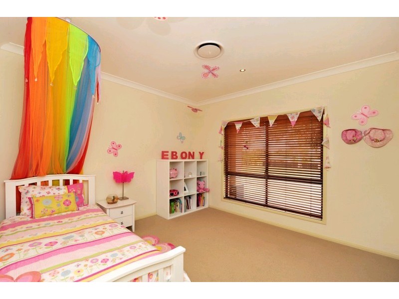 78 Wattlebird Drive, Elimbah QLD 4516