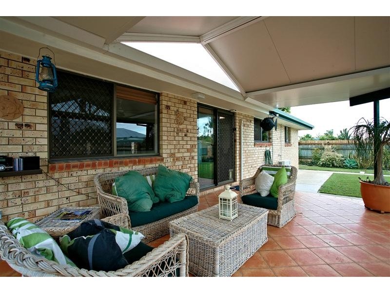 2a Richens Street, Redcliffe QLD 4020