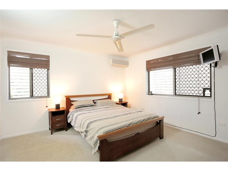 2a Richens Street, Redcliffe QLD 4020