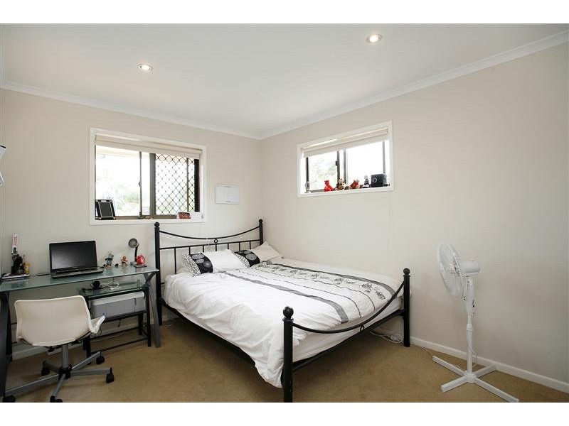 2a Richens Street, Redcliffe QLD 4020