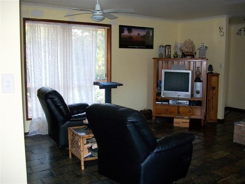 18 Leonard Court, Burpengary QLD 4505