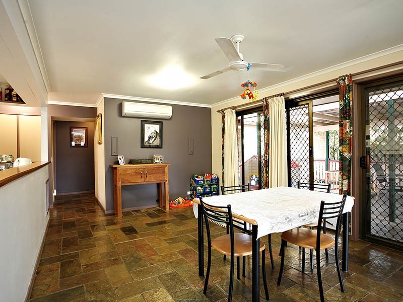 16 Coral Court, Kippa-ring QLD 4021