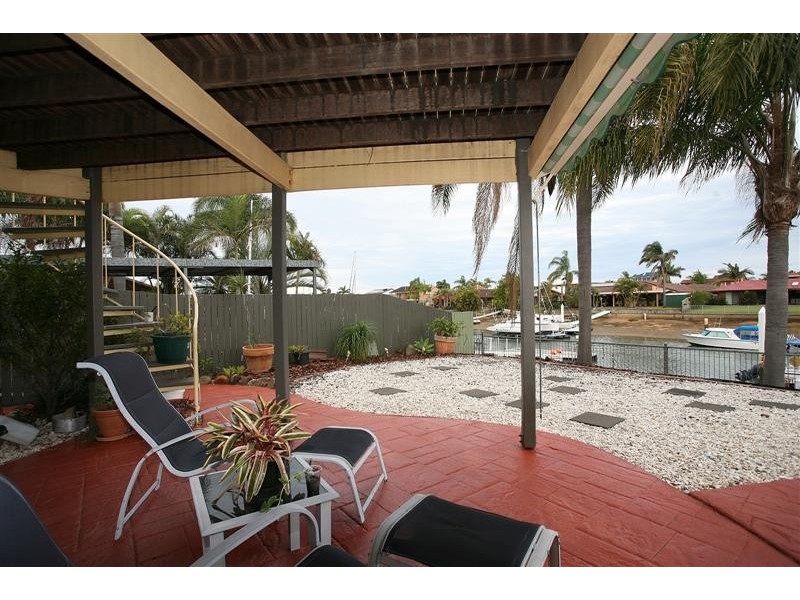 42 Australia Court, Newport QLD 4020