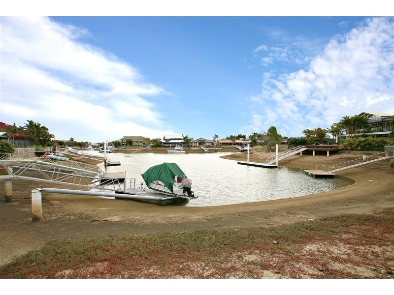 163 Ashmole Road, Newport QLD 4020