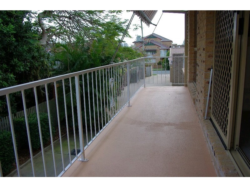 8/11 Murphy Street, Scarborough QLD 4020