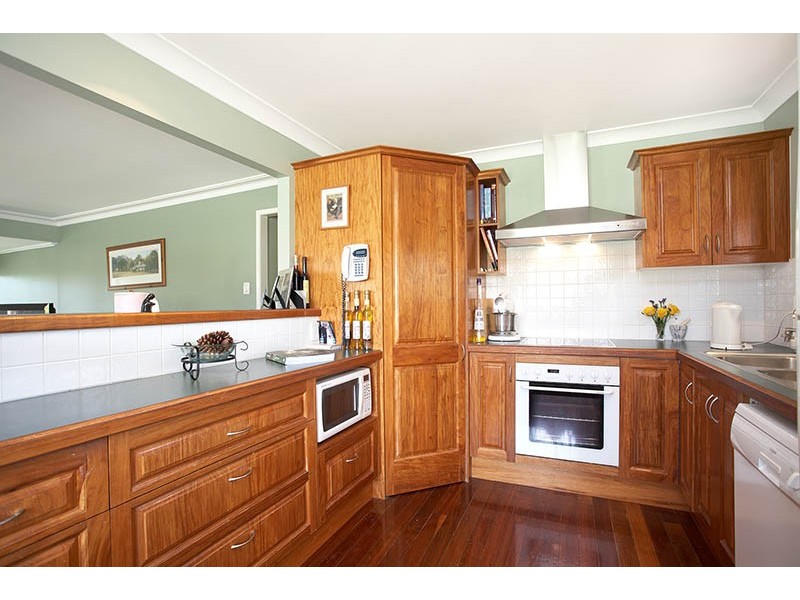 5 Julia Street, Clontarf QLD 4019