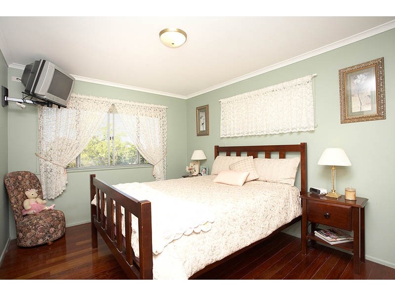 5 Julia Street, Clontarf QLD 4019