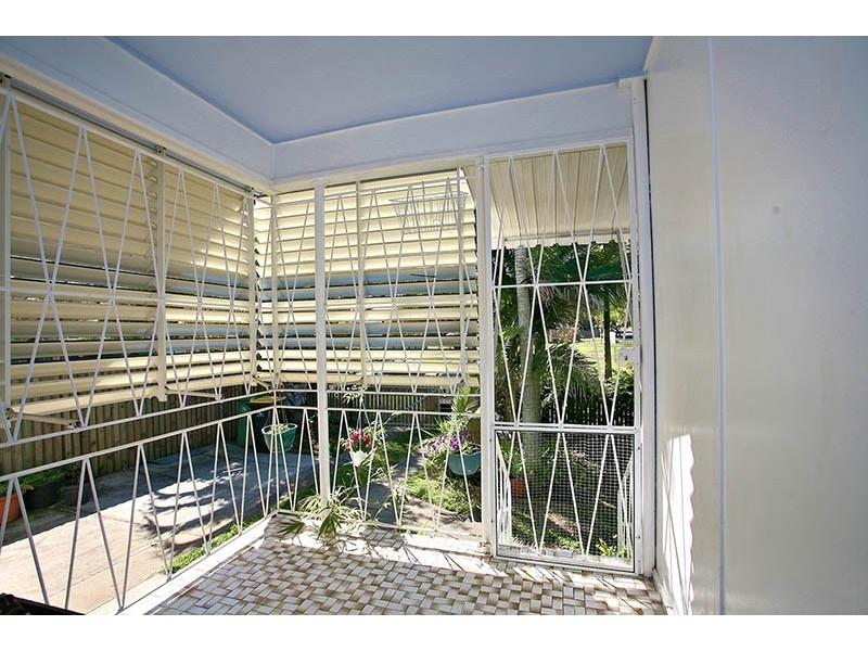 24 Redbank Road, Redcliffe QLD 4020