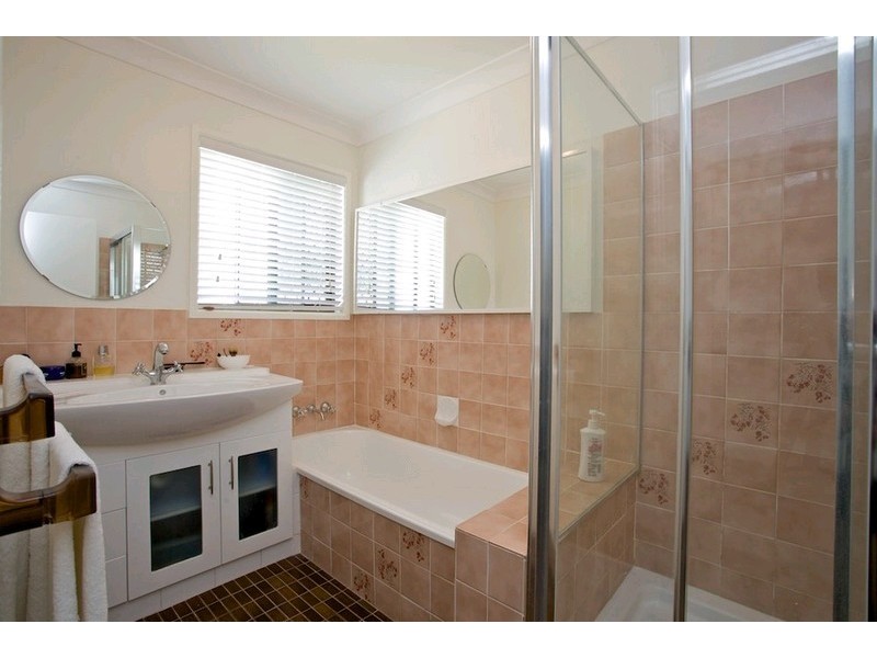 4 Kappella Street, Kippa-ring QLD 4021