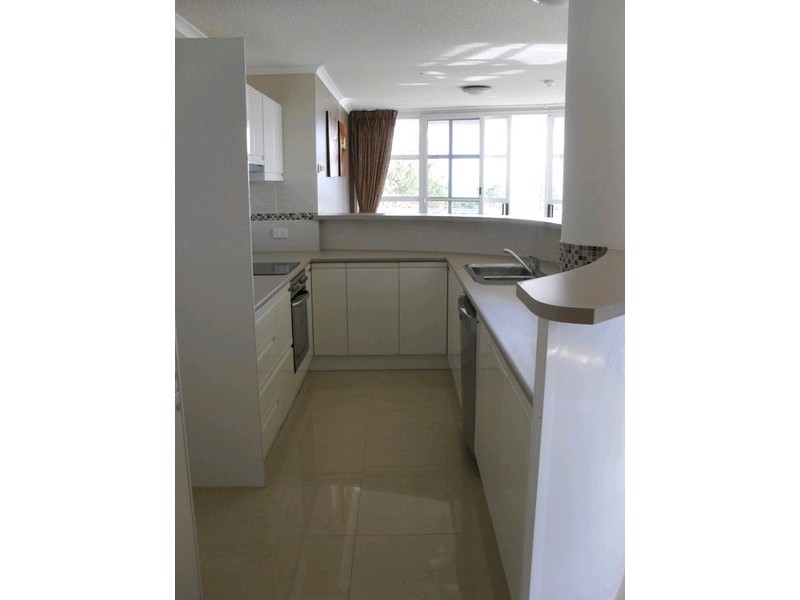 13/77 Marine Parade, Redcliffe QLD 4020