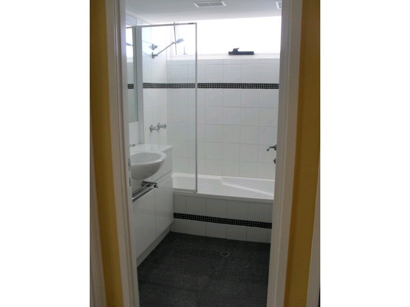 13/77 Marine Parade, Redcliffe QLD 4020