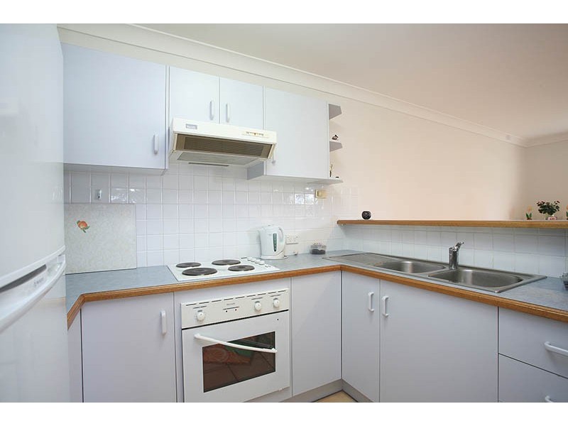 4/15 Tramore Street, Margate QLD 4019