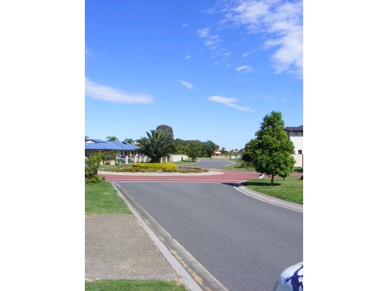 13 Walter Street, Newport QLD 4020