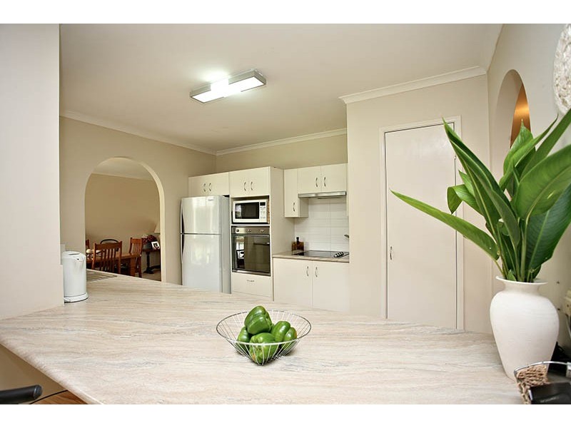 17 Trafalgar Drive, Kippa-ring QLD 4021