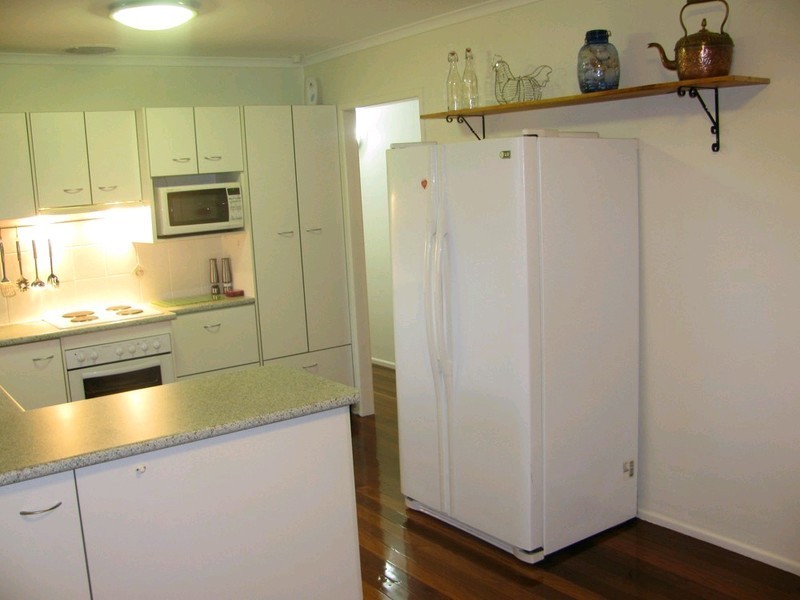 49 Scarborough Road, Redcliffe QLD 4020