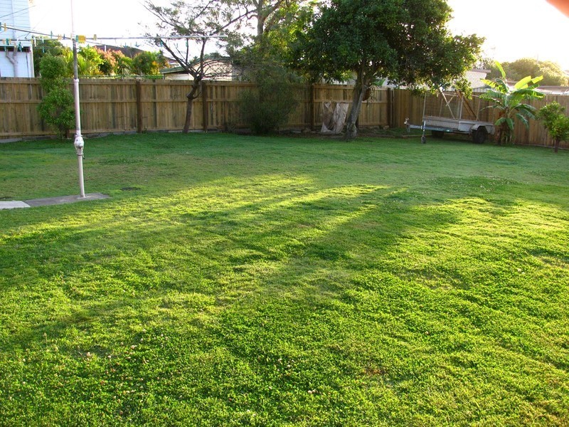 49 Scarborough Road, Redcliffe QLD 4020