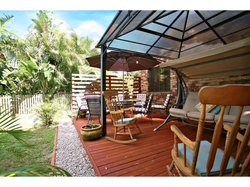 15 Campbell Street, Scarborough QLD 4020