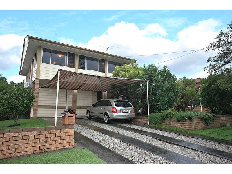 13 Waratah Drive, Clontarf QLD 4019