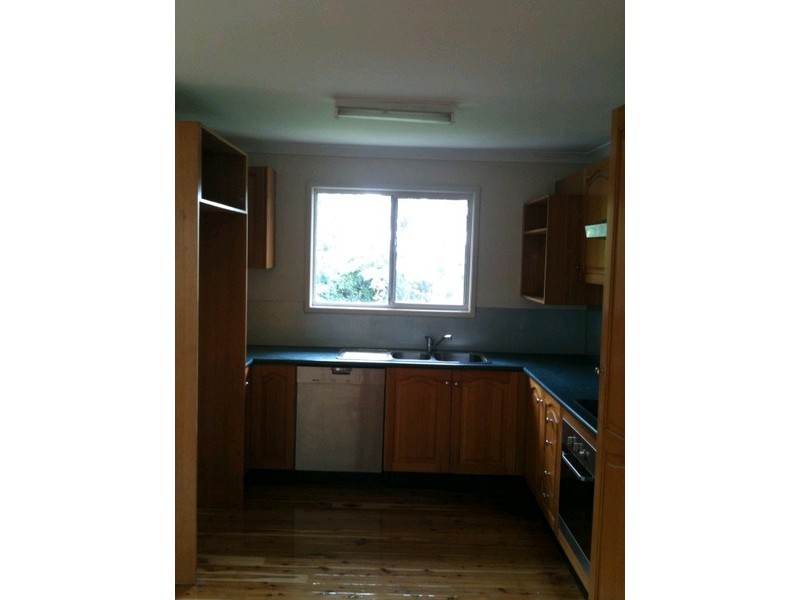 6 Lions Crescent, Kippa-ring QLD 4021