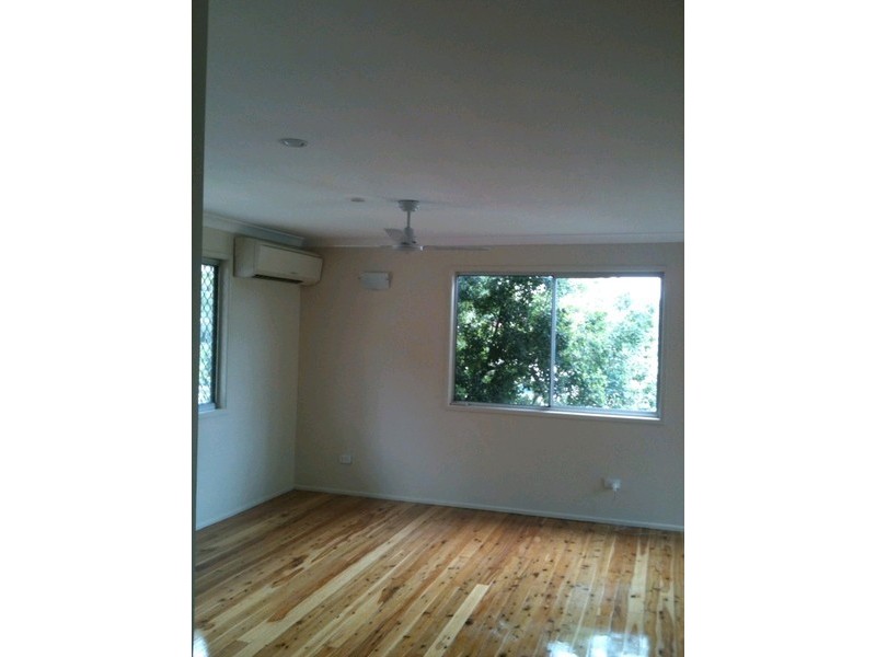 6 Lions Crescent, Kippa-ring QLD 4021