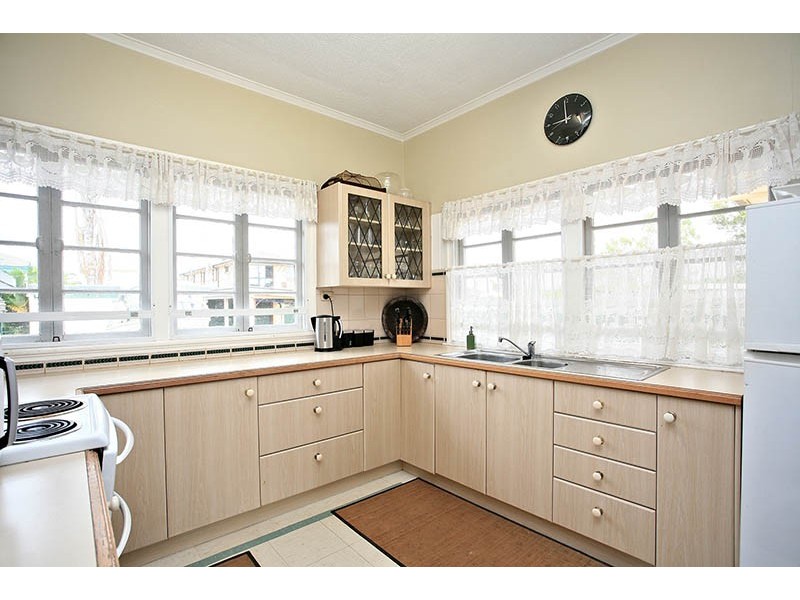 107 Eversleigh Road, Scarborough QLD 4020