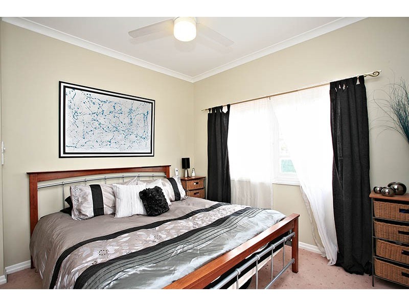 107 Eversleigh Road, Scarborough QLD 4020