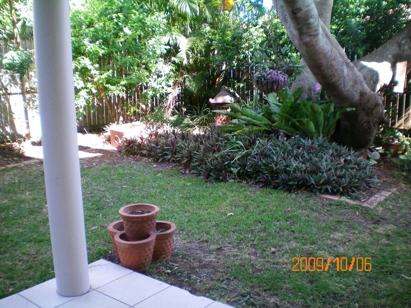 2/82 Oxley Avenue, Woody Point QLD 4019