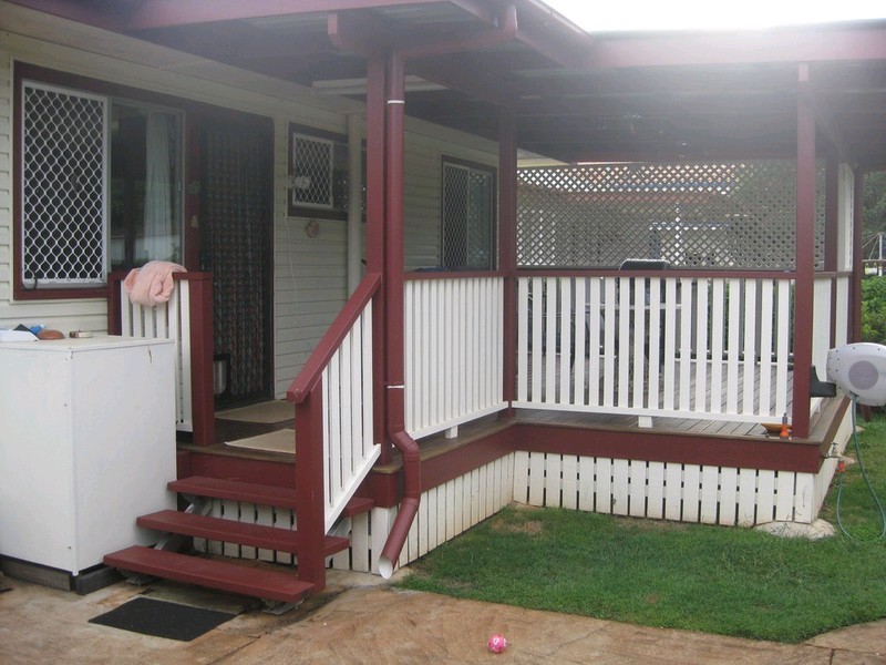 94 King Street, Woody Point QLD 4019