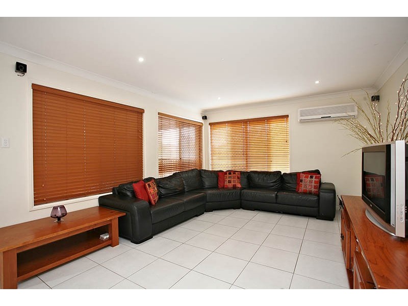 21 Aleisha Court, Redcliffe QLD 4020