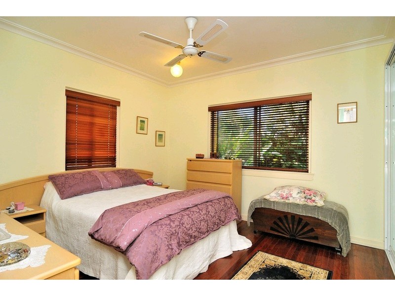 11 Dodds Street, Margate QLD 4019