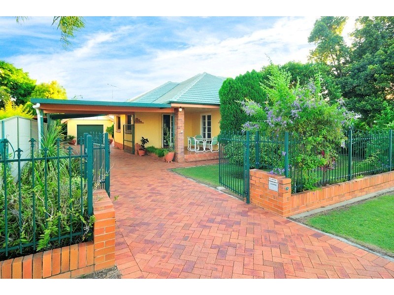 11 Dodds Street, Margate QLD 4019