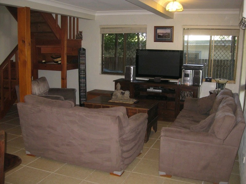 16 Beedham Street, Clontarf QLD 4019