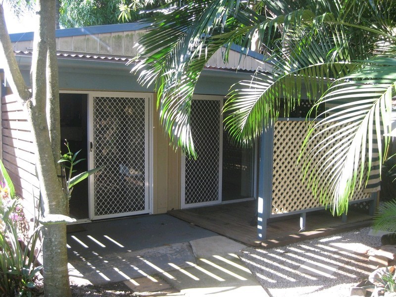 16 Beedham Street, Clontarf QLD 4019