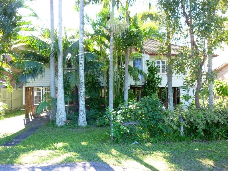 22 Klingner Road, Redcliffe QLD 4020