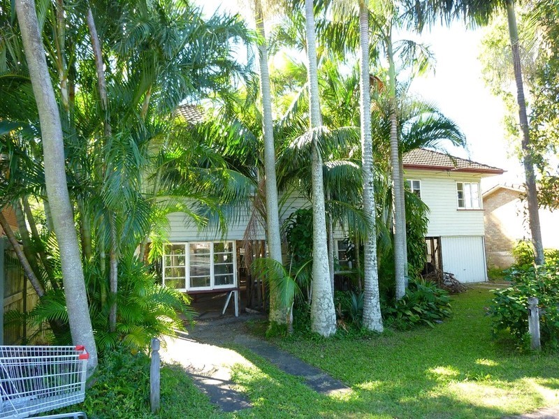 22 Klingner Road, Redcliffe QLD 4020