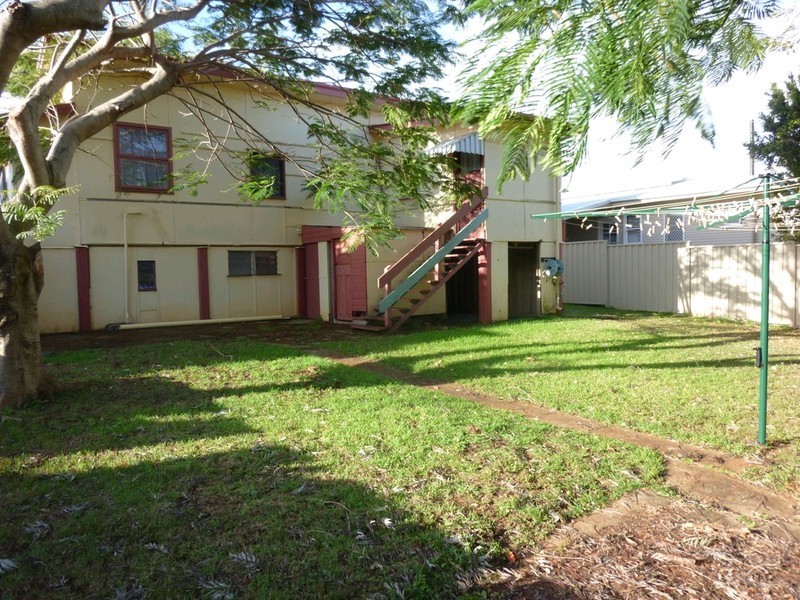 5 Baldwin Street, Redcliffe QLD 4020