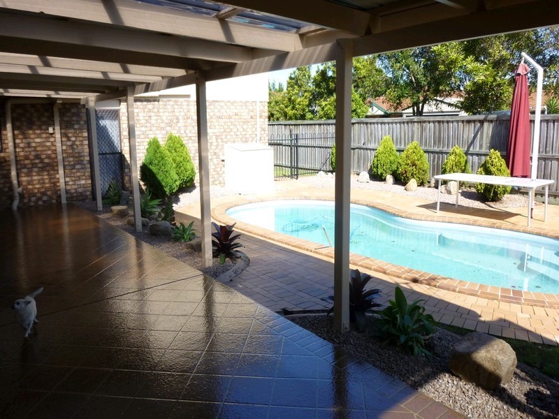 1 Kareela Court, Kippa-ring QLD 4021