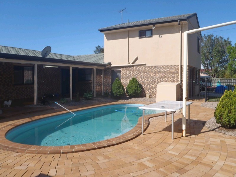 1 Kareela Court, Kippa-ring QLD 4021