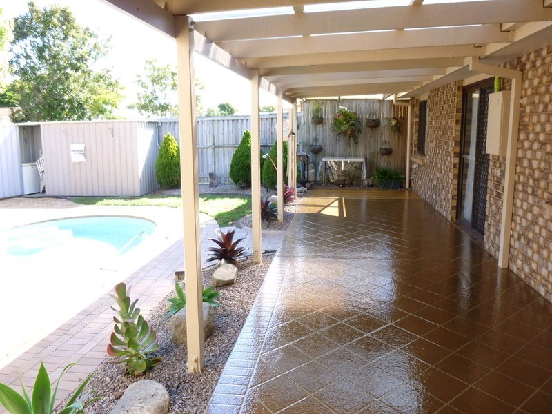 1 Kareela Court, Kippa-ring QLD 4021