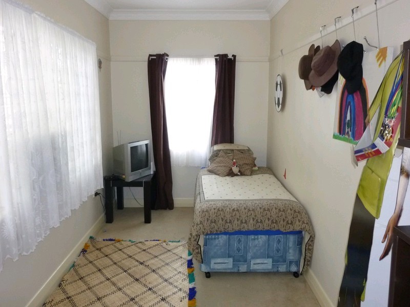 9 Dodds Street, Margate QLD 4019