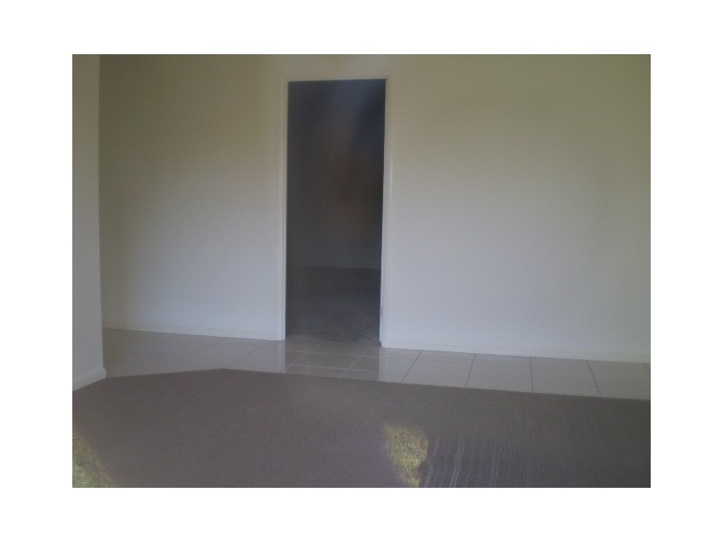 North Booval QLD 4304