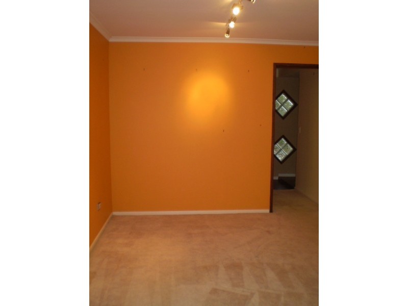 9 Caldicot, Carindale QLD 4152