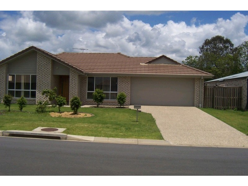 13 Dear Pl, Bellmere QLD 4510