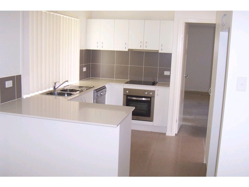 13 Dear Pl, Bellmere QLD 4510