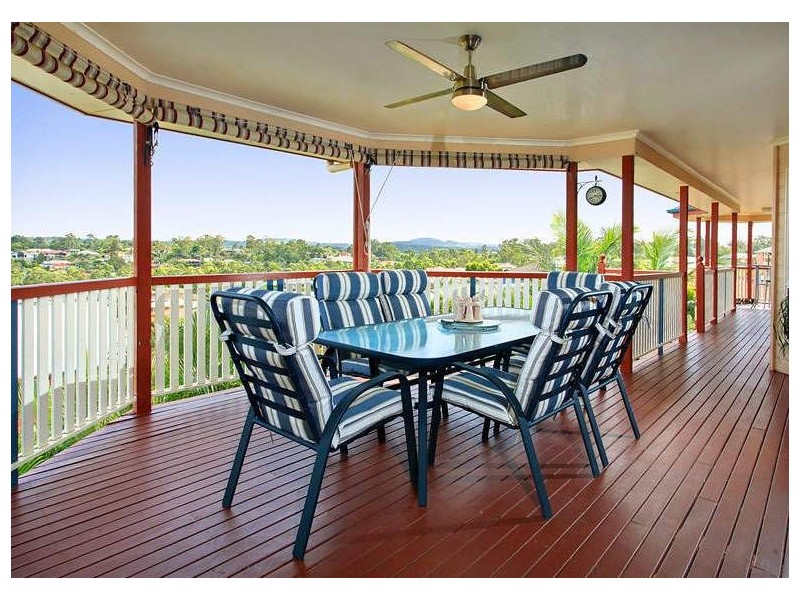 1 Kardina Court, Eatons Hill QLD 4037