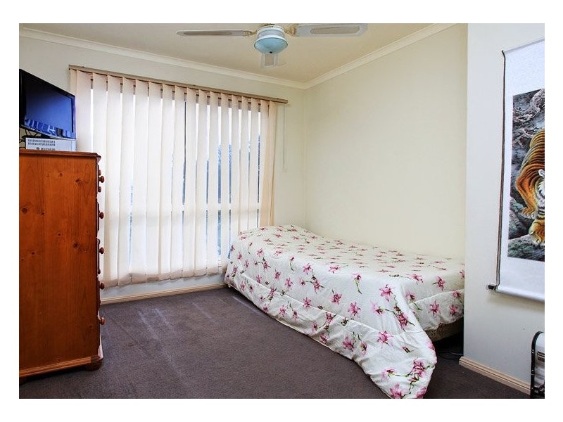 1 Kardina Court, Eatons Hill QLD 4037