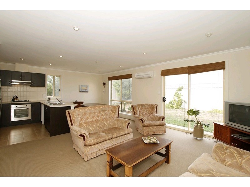 14 Blue Bay Avenue, Aldinga Beach SA 5173