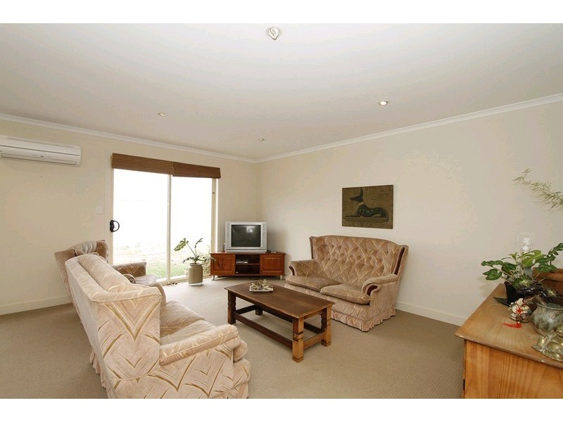 14 Blue Bay Avenue, Aldinga Beach SA 5173